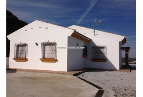 Country House in Cómpeta, for rent