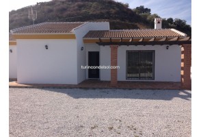 Country House in Cómpeta, for rent