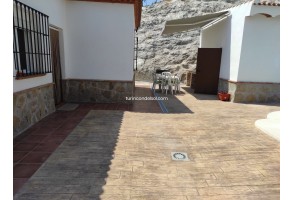 Country House in Sedella, for rent