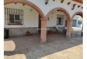 Country House in Sedella, for rent