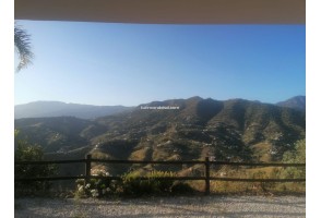 Country House in Cómpeta, for rent