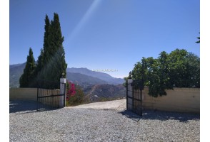 Country House in Cómpeta, for rent