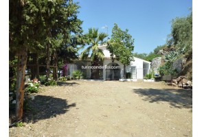 Country House in Cómpeta, Las Esparragueras, holiday rentals