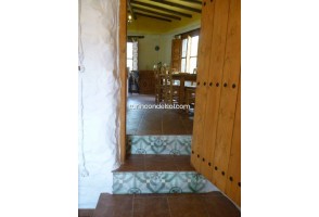 Country House in Cómpeta, Acebuchal, holiday rentals