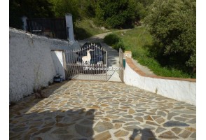 Country House in Cómpeta, Acebuchal, holiday rentals