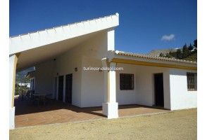 Country House in Cómpeta, holiday rentals