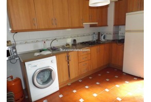 Town House in Canillas de Albaida, for rent