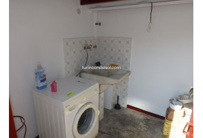 Town House in Canillas de Albaida, for rent