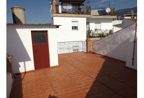 Town House in Canillas de Albaida, for rent