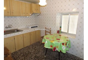 Town House in Canillas de Albaida, for rent