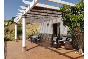 Country House in Cómpeta, for rent