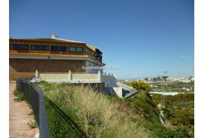 Commercial property in Torrox, Torrox Park, for sale