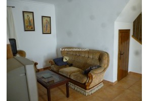 Town House in Canillas de Albaida, for rent