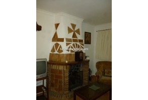 Town House in Canillas de Albaida, for rent