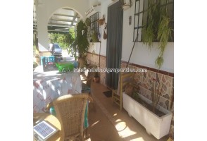 Lovely country house very close to Competa