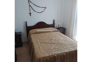 Town House in Sayalonga, for rent