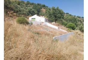 country house with stable in Canillas de Albaida