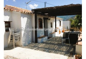 casa de campo Canillas de Albaida