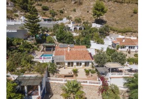 Wonderful house in "Cruz del Monte" Competa